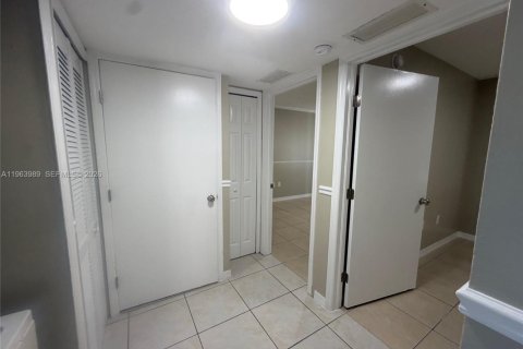 Condominio en alquiler en Homestead, Florida, 3 dormitorios, 102.1 m2 № 2025395 - foto 15