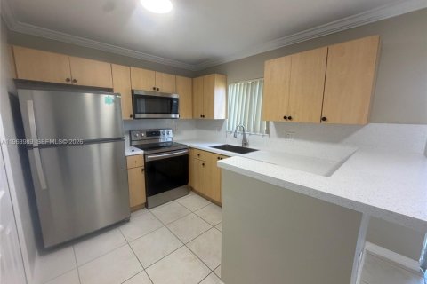 Condominio en alquiler en Homestead, Florida, 3 dormitorios, 102.1 m2 № 2025395 - foto 11