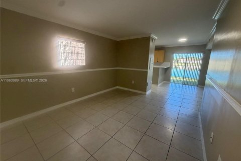 Condominio en alquiler en Homestead, Florida, 3 dormitorios, 102.1 m2 № 2025395 - foto 8