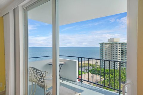 Condo in Lauderdale-by-the-Sea, Florida, 2 bedrooms № 2363531