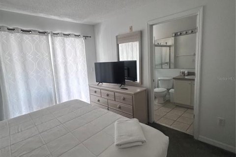 Touwnhouse à vendre à Kissimmee, Floride: 3 chambres, 119.94 m2 № 2111445 - photo 15