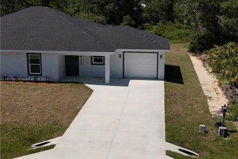 Commercial property in Sebring, Florida 93.46 sq.m. № 1774598 - photo 2