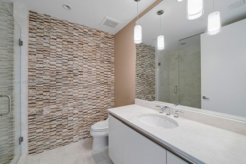 Copropriété à vendre à Sunny Isles Beach, Floride: 3 chambres, 323.3 m2 № 2047486 - photo 18