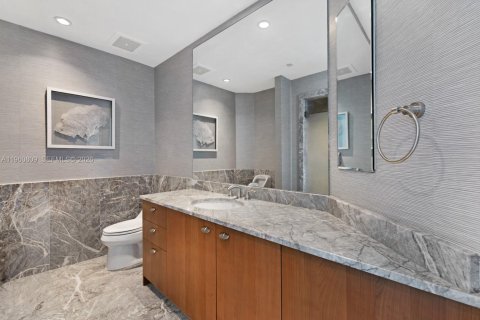 Copropriété à vendre à Sunny Isles Beach, Floride: 3 chambres, 323.3 m2 № 2047486 - photo 14