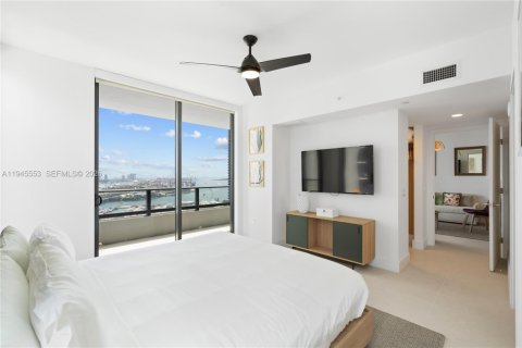 Condo in Miami, Florida, 3 bedrooms  № 2052794 - photo 6