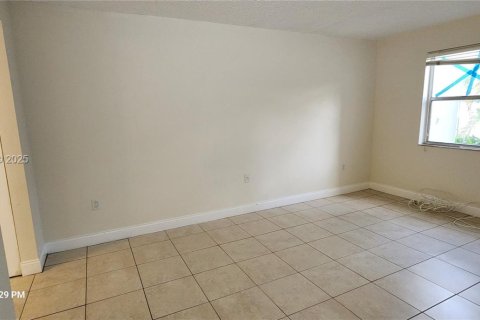 Copropriété à louer à Sunrise, Floride: 1 chambre, 77.11 m2 № 1984561 - photo 20