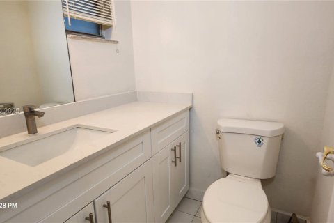 Copropriété à louer à Sunrise, Floride: 1 chambre, 77.11 m2 № 1984561 - photo 10