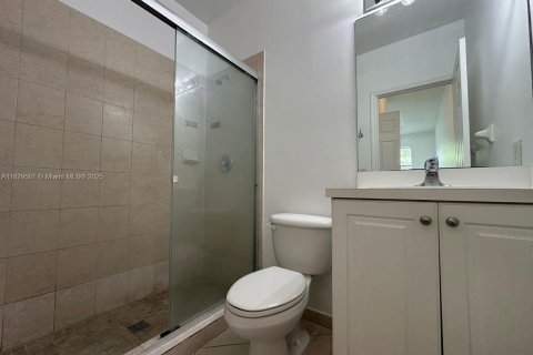 Touwnhouse à louer à Homestead, Floride: 2 chambres, 119.84 m2 № 1936933 - photo 13