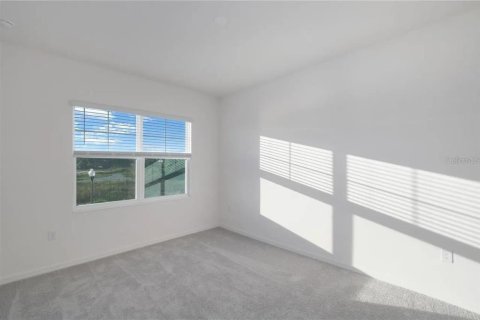 Townhouse in Winter Garden, Florida 3 bedrooms, 188.03 sq.m. № 2349279 - photo 6