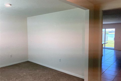 House in Riverview, Florida 5 bedrooms, 248.42 sq.m. № 1851080 - photo 7