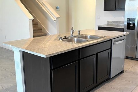 House in Riverview, Florida 5 bedrooms, 248.42 sq.m. № 1851080 - photo 19