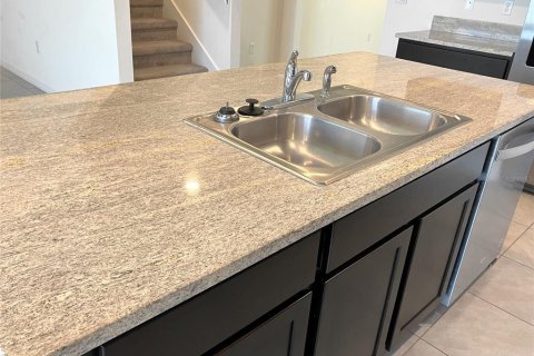 House in Riverview, Florida 5 bedrooms, 248.42 sq.m. № 1851080 - photo 22