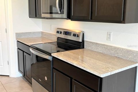 House in Riverview, Florida 5 bedrooms, 248.42 sq.m. № 1851080 - photo 18