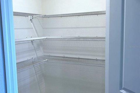 House in Riverview, Florida 5 bedrooms, 248.42 sq.m. № 1851080 - photo 23