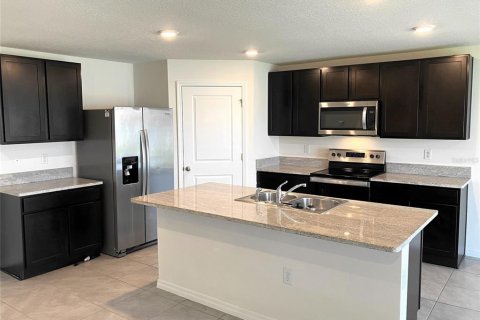 House in Riverview, Florida 5 bedrooms, 248.42 sq.m. № 1851080 - photo 17