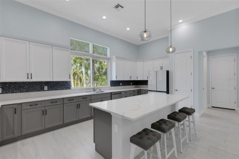 Villa ou maison à vendre à Nokomis, Floride: 3 chambres, 214.7 m2 № 1521132 - photo 13