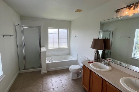 House in Daytona Beach, Florida 5 bedrooms, 321.07 sq.m. № 2232295 - photo 29