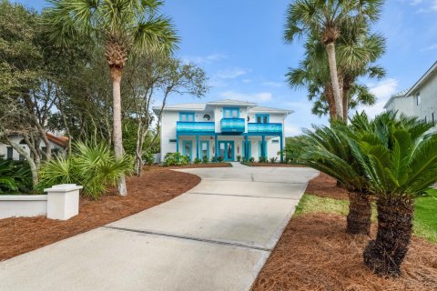 House in Inlet Beach, Florida 4 bedrooms, 222.59 sq.m. № 559532 - photo 1