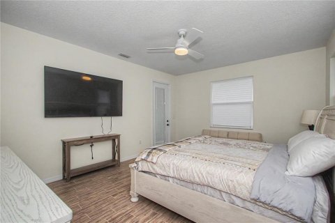 House in Ocala, Florida 4 bedrooms, 192.21 sq.m. № 2130836 - photo 25