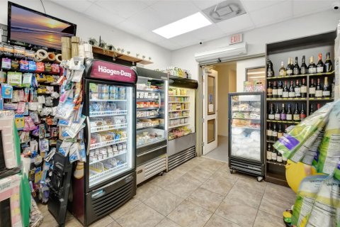 Copropriété à louer à Miami, Floride: 1 chambre, 77.76 m2 № 2029580 - photo 27