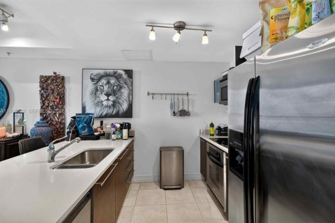 Copropriété à louer à Miami, Floride: 1 chambre, 77.76 m2 № 2029580 - photo 8