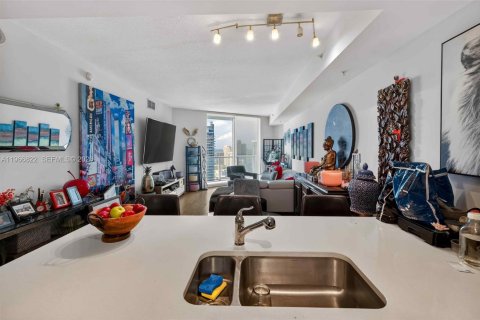 Copropriété à louer à Miami, Floride: 1 chambre, 77.76 m2 № 2029580 - photo 4