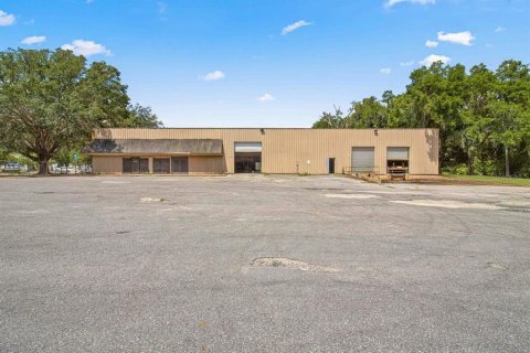 Commercial property in Ocala, Florida № 2218615 - photo 2