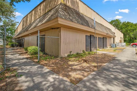 Commercial property in Ocala, Florida № 2218615 - photo 4