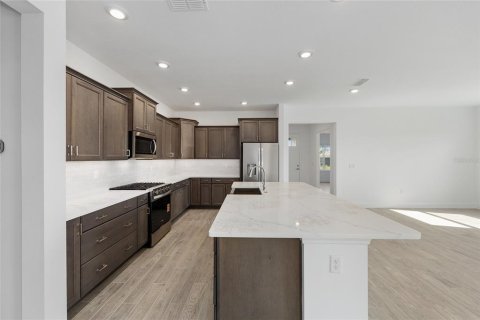 House in Ocala, Florida 2 bedrooms, 187.57 sq.m. № 2094818 - photo 20