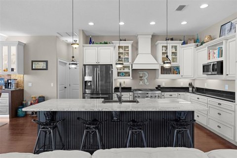 Casa en venta en Wildwood, Florida, 4 dormitorios, 311.22 m2 № 1915421 - foto 4