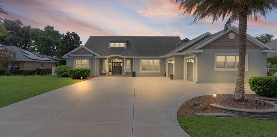 Casa en Wildwood, Florida 4 dormitorios, 311.22 m2 № 1915421