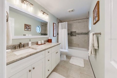 Casa en venta en Brandon, Florida, 4 dormitorios, 204.29 m2 № 2386741 - foto 30
