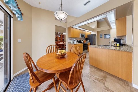 Casa en venta en Brandon, Florida, 4 dormitorios, 204.29 m2 № 2386741 - foto 23