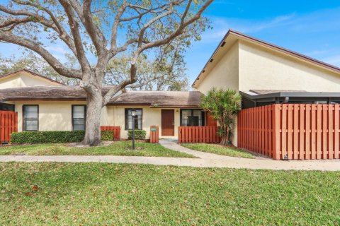 Condo à Hobe Sound, Floride, 2 chambres  № 2272155