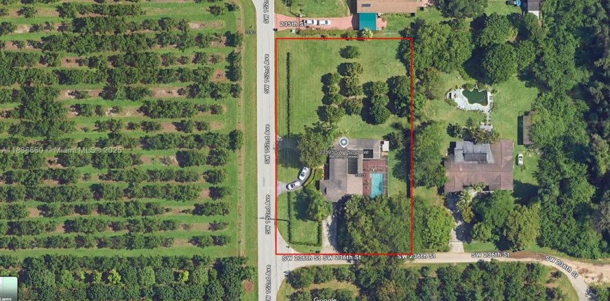 House in Homestead, Florida 4 bedrooms, 207.26 sq.m. № 1830569