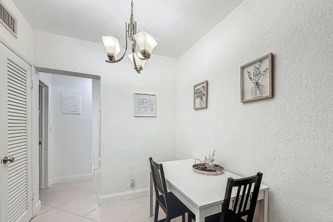 Condominio en venta en Hollywood, Florida, 1 dormitorio, 68.56 m2 № 2321850 - foto 17