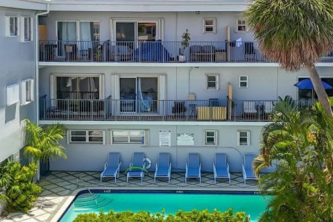 Condominio en venta en Hollywood, Florida, 1 dormitorio, 68.56 m2 № 2321850 - foto 3