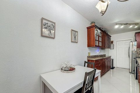 Condominio en venta en Hollywood, Florida, 1 dormitorio, 68.56 m2 № 2321850 - foto 16