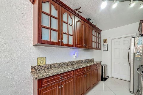 Condominio en venta en Hollywood, Florida, 1 dormitorio, 68.56 m2 № 2321850 - foto 12