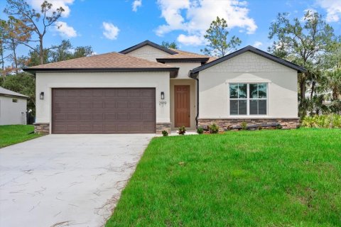 House in North Port, Florida 4 bedrooms, 184.88 sq.m. № 1725307 - photo 1