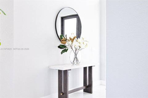 Casa en venta en Cape Coral, Florida, 4 dormitorios, 170.2 m2 № 2033373 - foto 6