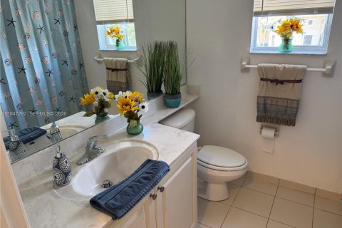 Снять в аренду таунхаус в Майами-Гарденс, Флорида 3 спальни, 131.92м2, № 2003812 - фото 21