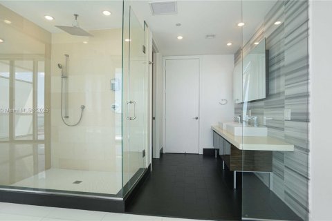 Copropriété à louer à Miami, Floride: 2 chambres, 144.65 m2 № 1955466 - photo 20