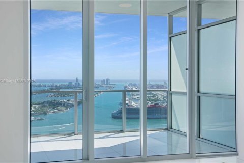 Copropriété à louer à Miami, Floride: 2 chambres, 144.65 m2 № 1955466 - photo 15