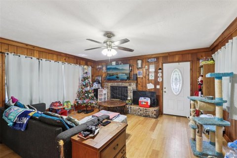 Casa en venta en Keystone Heights, Florida, 3 dormitorios, 153.29 m2 № 2211621 - foto 4