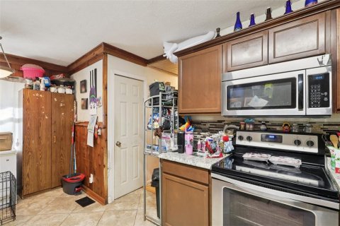 Casa en venta en Keystone Heights, Florida, 3 dormitorios, 153.29 m2 № 2211621 - foto 7