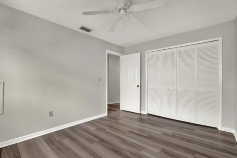 Casa en venta en Brandon, Florida, 4 dormitorios, 200.67 m2 № 2157240 - foto 30