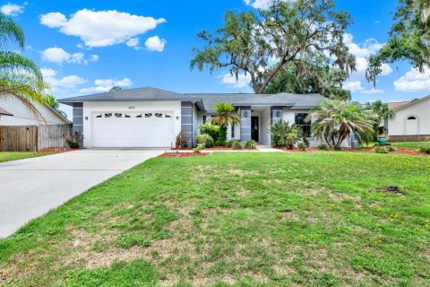 Casa en Brandon, Florida 4 dormitorios, 200.67 m2 № 2157240