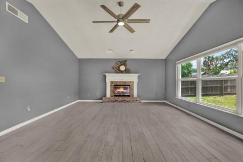 Casa en venta en Brandon, Florida, 4 dormitorios, 200.67 m2 № 2157240 - foto 18