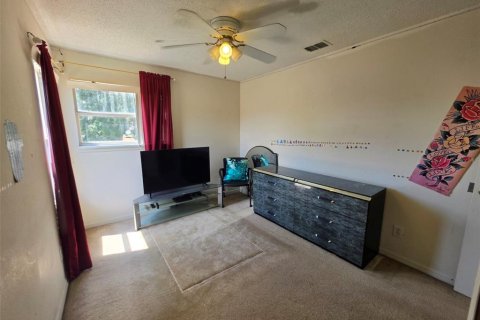 House in Orlando, Florida 4 bedrooms, 166.85 sq.m. № 2259477 - photo 25